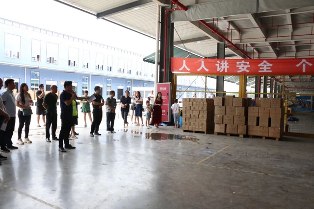 筑牢安全防线 强化安全意识 | 泸州市口岸物流安全应急处置实战演练顺利举行(图7) 7.jpg