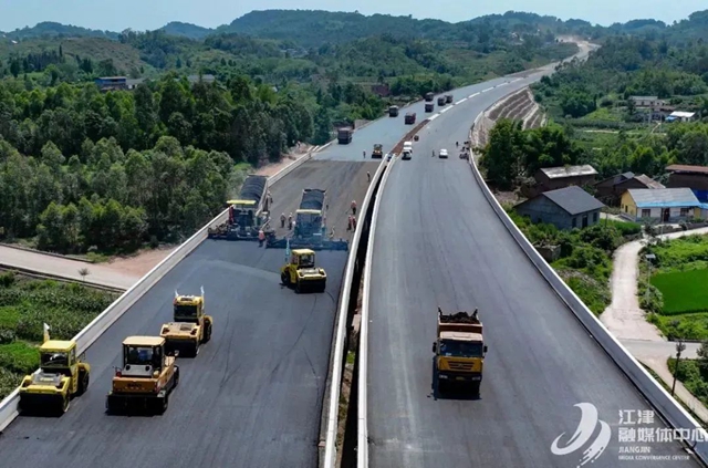 50分钟泸州飙拢重庆江津，这条高速预计年内通车