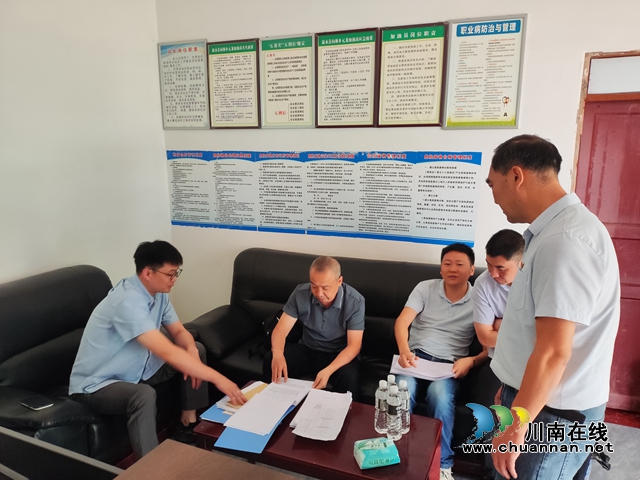 县文广旅督查向林镇重大事故隐患排查工作 (2).jpg