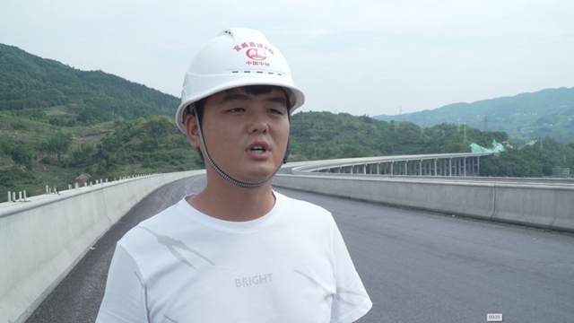 宜威高速预计10月初全线通车(图6) 6.jpg