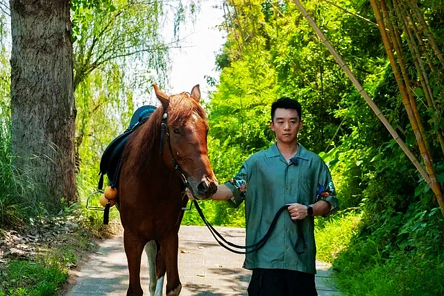 泸县龙脑桥大咖云集丨单霁翔、郑恺、王昱珩……(图25) nEO_IMG_26.jpg