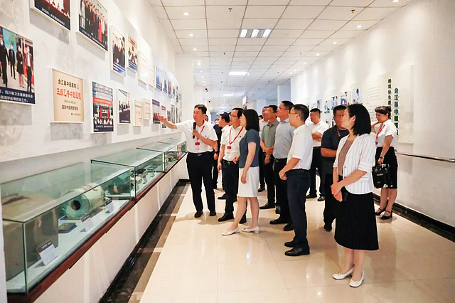 泸州市卫健委调研指导合江县中医医院工作(图2) nEO_IMG_2.jpg