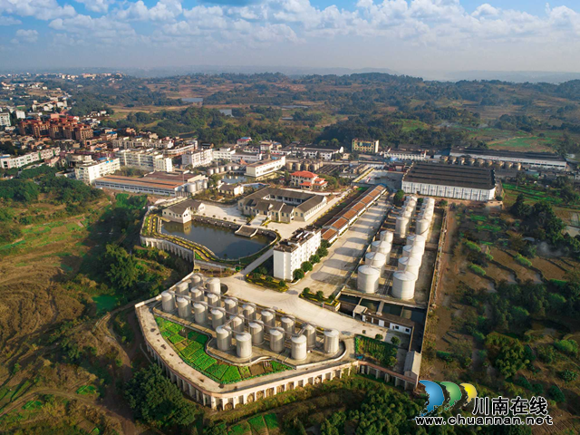 泸州龙马潭区:爱拼的特兴,如何“拼”出高质量发展?(图2) 图片3.png