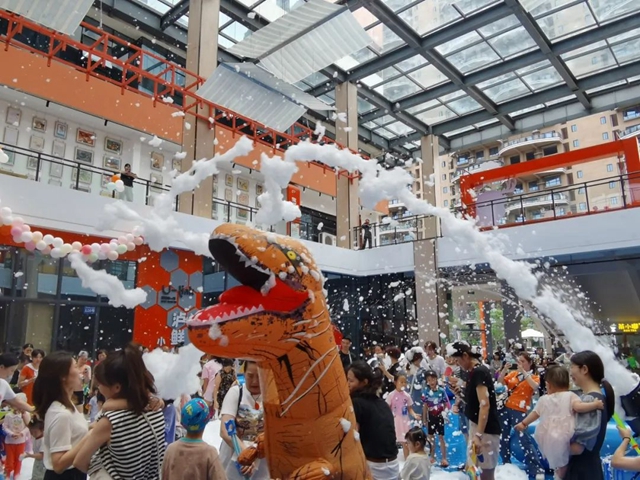 不玩水 不夏天｜畅玩泡泡，友邻狂欢