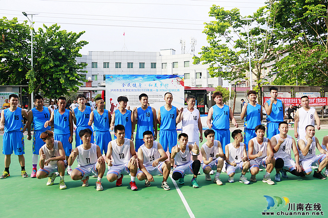 龙马潭:燃爆了!双加镇首届“村BA”圆满落幕(图1) nEO_IMG__26A6693.jpg