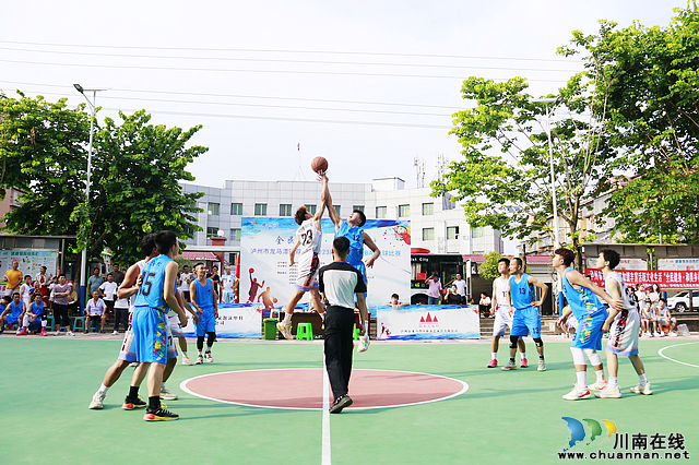 龙马潭:燃爆了!双加镇首届“村BA”圆满落幕(图2) nEO_IMG__26A6716.jpg