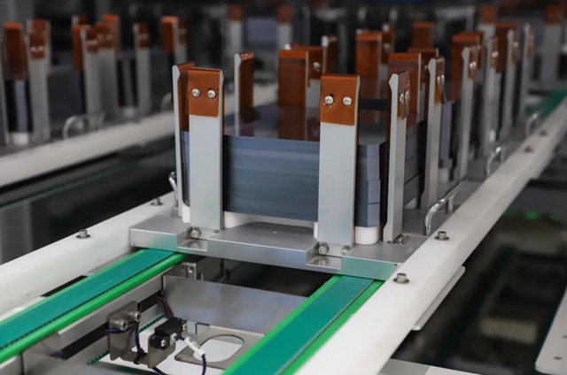 日产180000片!兴文年产7GW太阳能电池片进入试生产(图3) 640 (2).jpg