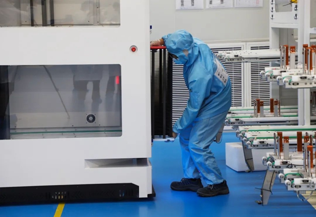 日产180000片!兴文年产7GW太阳能电池片进入试生产(图9) 640 (8).jpg