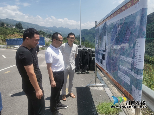 泸州市水务局到叙永县调研水土保持工作(图1) 0cc0601466aad0711f8acf52bb385cc.jpg