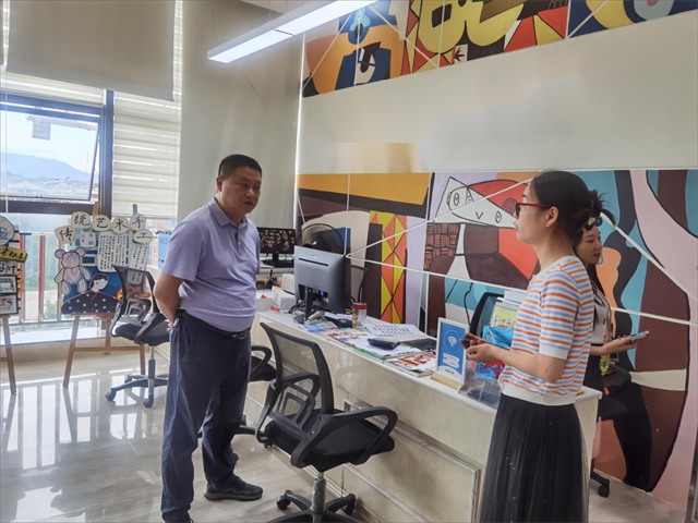 泸州市教育体育局开展“保大运”下沉督导 全力确保教体系统平安稳定(图6) 平安6.jpg