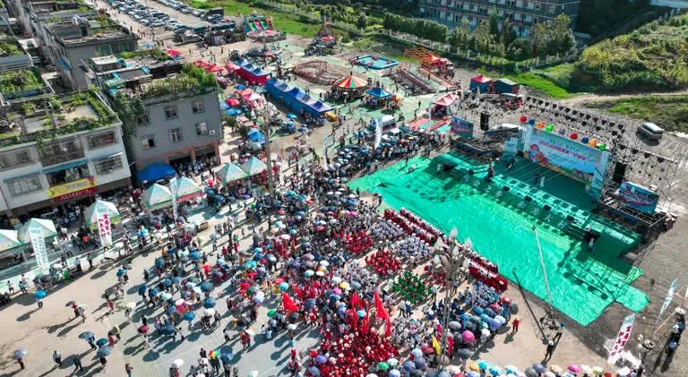 太嗨啦!古蔺大村镇首届“村游节”开幕了……(图9) 9.jpg