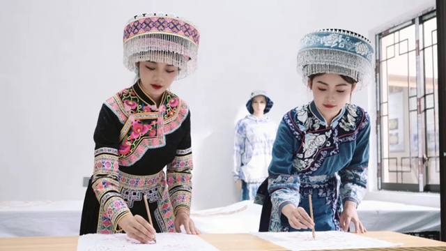 叙永县这个苗乡火了!超20万人沉浸体验“枧槽生活+”(图17) 17.jpg