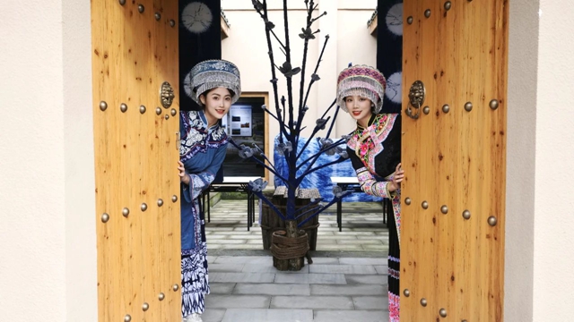 叙永县这个苗乡火了!超20万人沉浸体验“枧槽生活+”(图20) 20.jpg