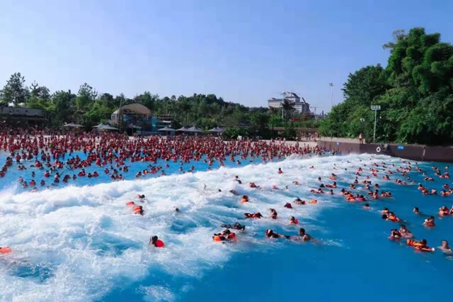 纳溪:花样戏水催生“夏日水经济”(图4) 水4.jpg