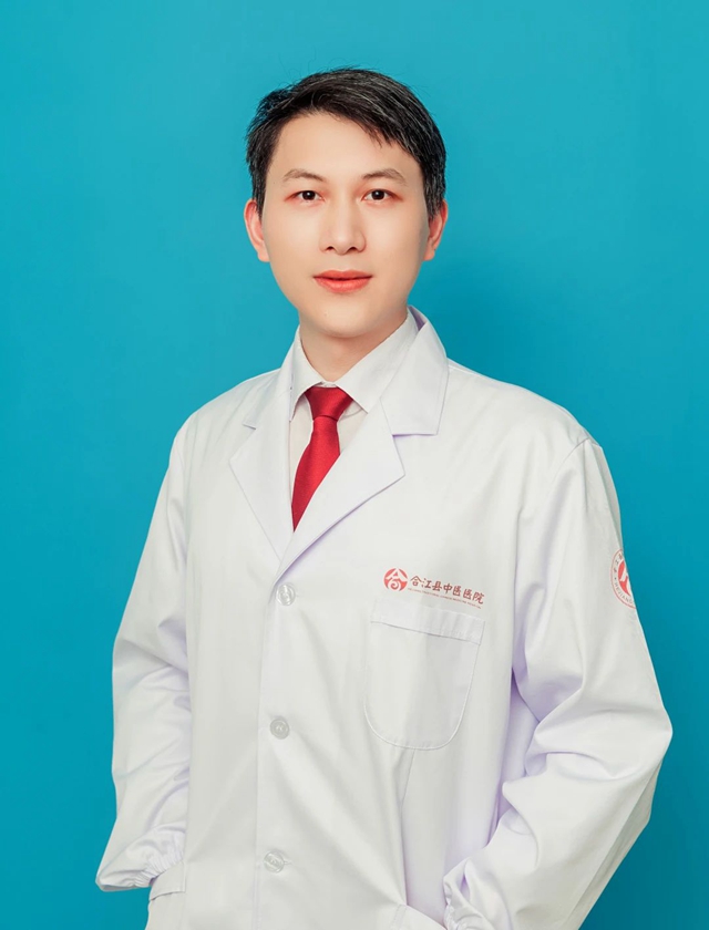 【合江县中医医院】青年医师担使命,薪火传承报佳音!(图4) 微信图片_20230831095455.jpg
