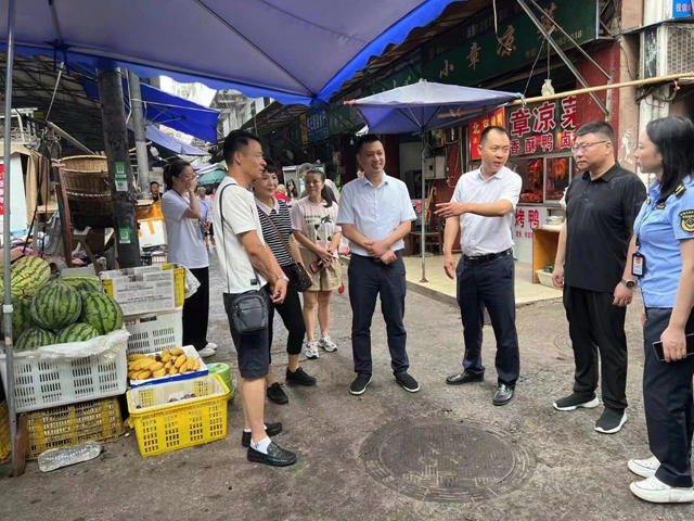 泸州：9月4日至9月8日，开展全城环境卫生集中大整治
