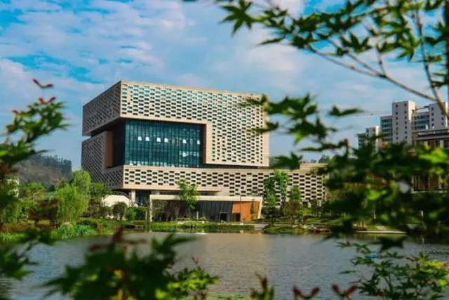宜宾出台保障方案 确保大学城10万大学生