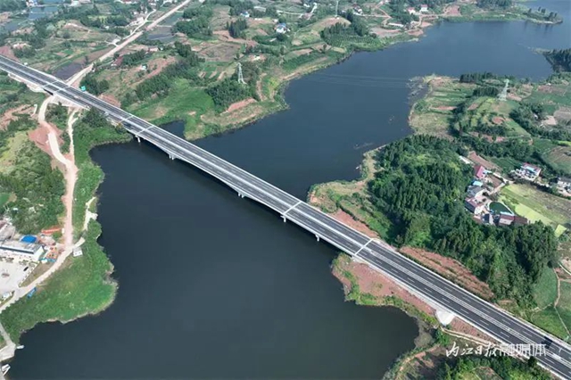 提前6个月!内江这条新高速公路全线贯通——(图6) 微信图片_20230911103326.jpg