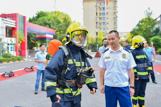 西南医科大学附属医院与泸州市消防救援支队签署战略合作协议(图11) 消防11.jpg