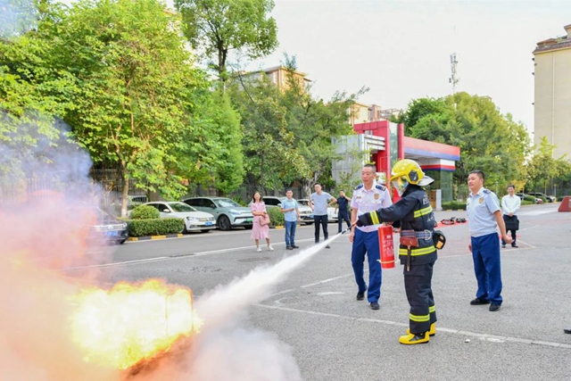 西南医科大学附属医院与泸州市消防救援支队签署战略合作协议(图15) 消防15.jpg