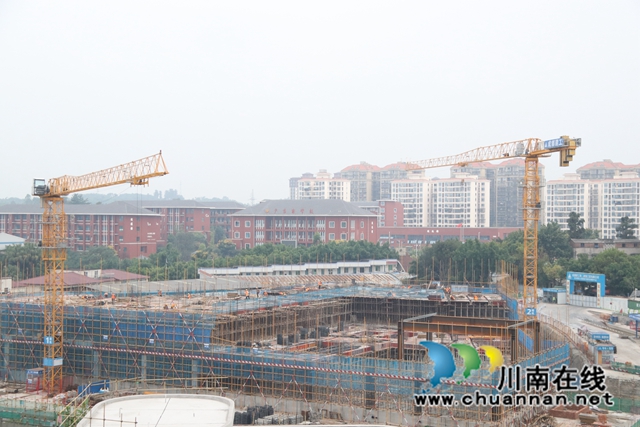 龙马潭区人民医院扩建项目（康养中心）施工现场.jpg