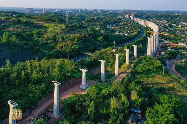 泸州两条重要在建铁路,“同框”了!(图7) 同7.jpg