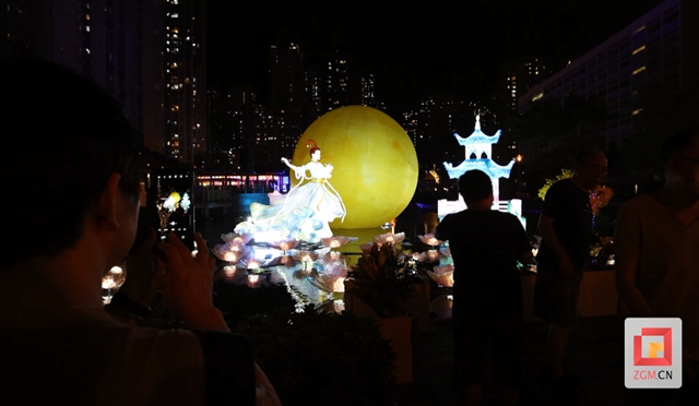 “川灯耀香江” 自贡彩灯“点亮”香港(图5) 5.jpg