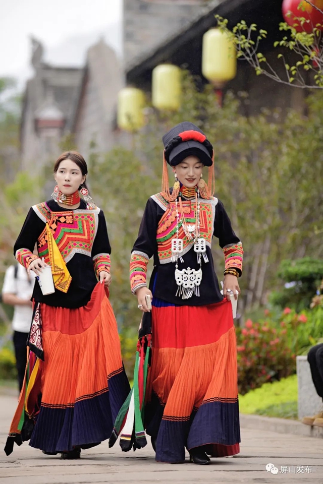 打卡“新地标”!千年马湖府古城今日开园迎客(图20) 20.jpg