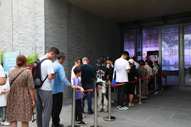 宜宾:人人人从从从众众众你众众众从从从人人人(图2) 2.jpg