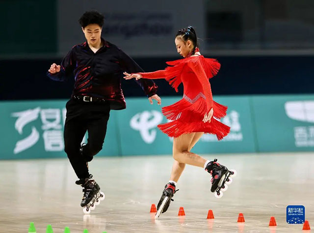 喜讯!内江籍轮滑运动员朱思怡亚运会夺金——(图2) 2.jpg
