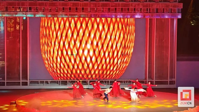 火爆!自贡A级景区接待游客94万余人次(图4) 4.jpg