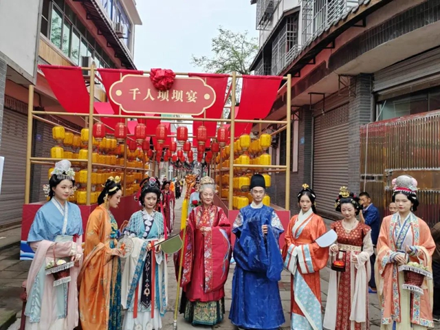 火爆!自贡A级景区接待游客94万余人次(图13) 13.jpg