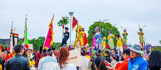精彩!泸州雨坛彩龙惊艳亮相第八届中国成都国际非物质文化遗产节(图6) nEO_IMG_6.jpg
