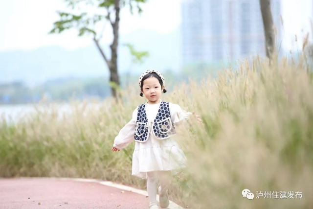 泸州:渔子溪大片粉黛拍了拍你,错过等一年!(图6) 6.jpg