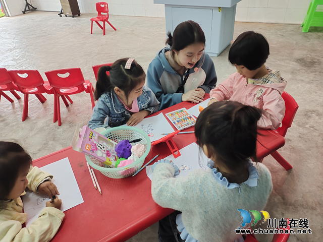 叙永县幼儿园研修二联盟 在麻城中心幼儿园开展研修活动(图2) 图片3.png