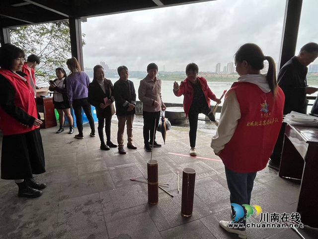 江阳区北城街道东门口社区开展重阳节主题活动(图2) 57AC086A@1CC00838.97DD3065.png.jpg