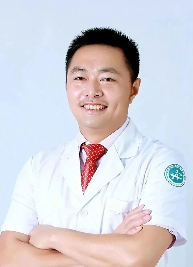 【围观】“脆皮大学生”,炸香肠炸出二度烫伤!(图3) 微信图片_20231023095655.jpg