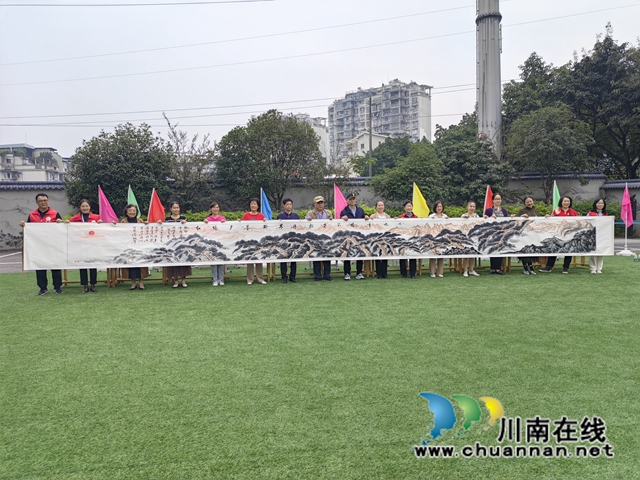 敬老爱老 情暖重阳|泸州市老年大学开展重阳节系列暖心服务活动(图6) 6.jpg