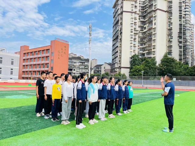 艺体课堂展风采 踔厉奋发向未来——泸州市龙马潭区高铁学区艺体学科优质课竞赛活动(图7) 微信图片_20231025105628.jpg