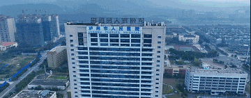 蝶变丨这条小道上,有医院里最温柔的风景(图2) 1.gif