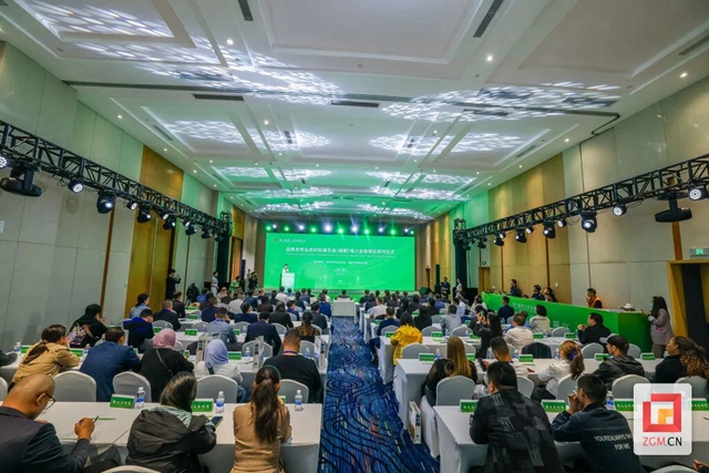 自贡组团参加农博会 集中签约14个项目 特色精品盛装亮相(图5) 自贡5.jpg