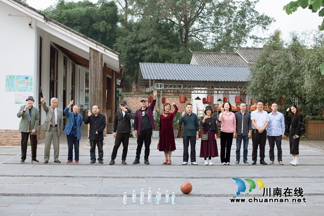 九三学社泸州市第五支委会开展重阳节主题活动(图4) 九三2.jpg