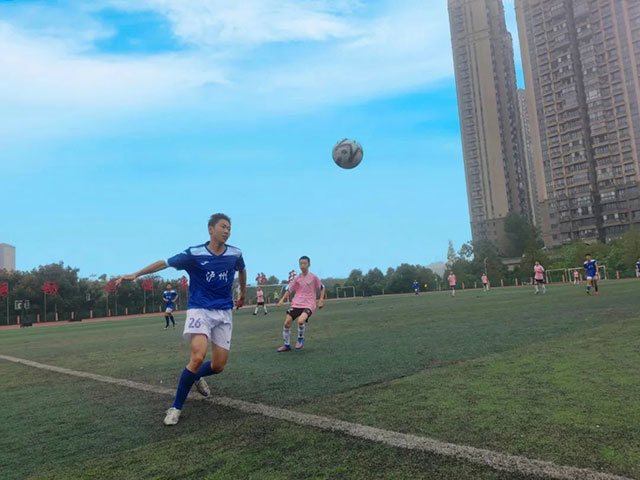 龙马潭区2023年“旭阳杯”中学生足球联赛落幕(图9) 9.jpg