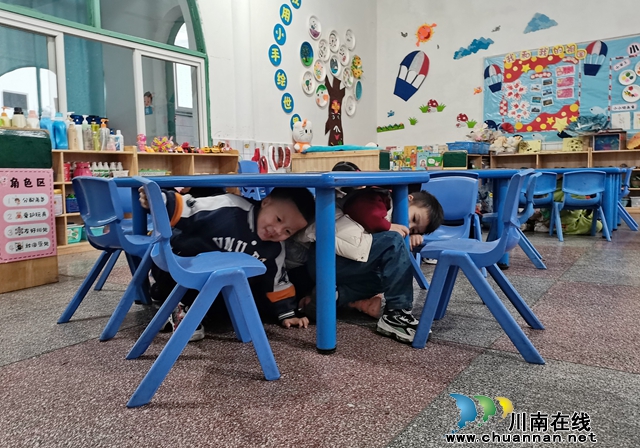 2.幼儿躲避 - 复件(1).jpg