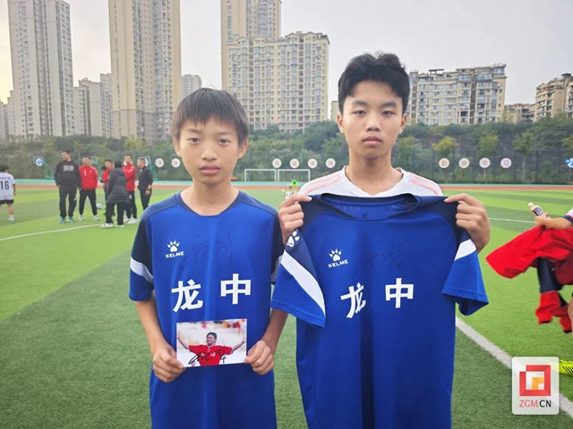 魏群6.jpg
