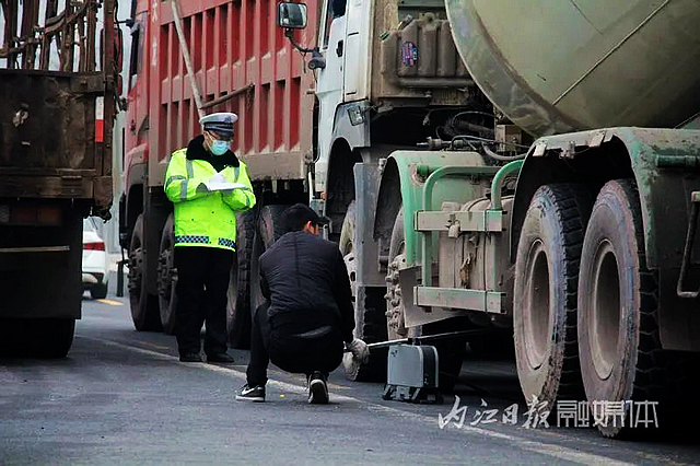 多部门联合出击!内江正在严查这类车辆——(图4) nEO_IMG_4.jpg