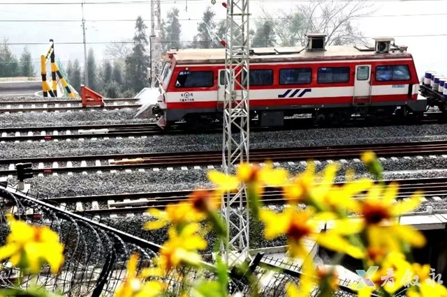 西部陆海新通道丨检测车“到站”!叙毕铁路进入通车倒计时(图4) 微信图片_20231215093603.jpg