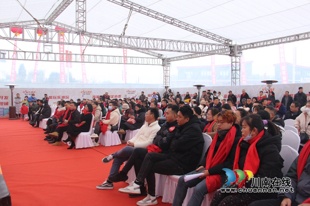 聚焦全城目光,不负期待,耀世开盘|城投·悦来城项目盛大开盘(图2) 城2.png