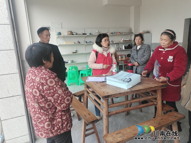 泸县云龙镇:扎实推进社保扩面收缴工作(图2) 微信图片_20231219153336.jpg