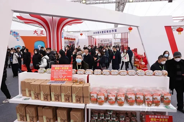 年底来这里买“相因”!泸州迎春购物月来了(图4) 购物4.jpg